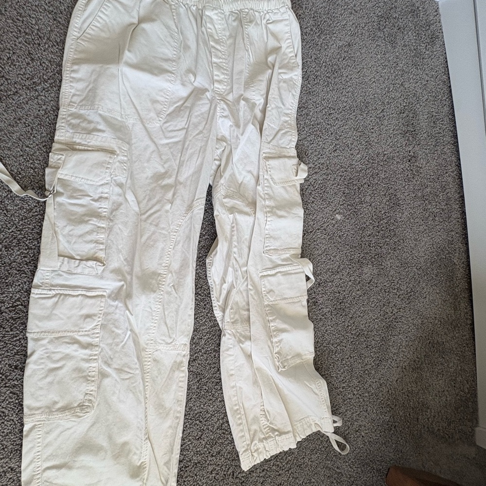 Abercrombie & Fitch Off-White Elastic Waist Pants